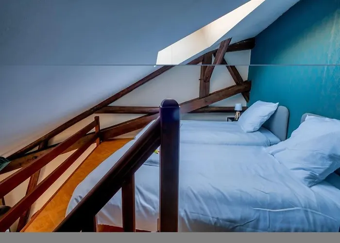 アパート Eclat Urbain