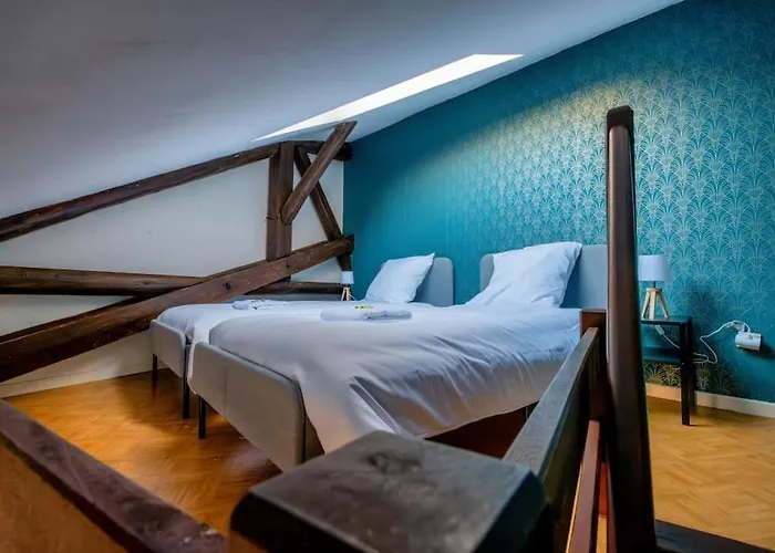 アパート Eclat Urbain