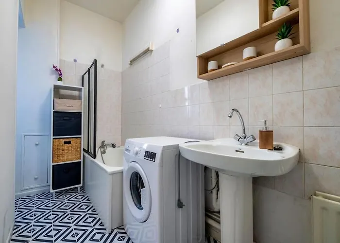 アパート Eclat Urbain *